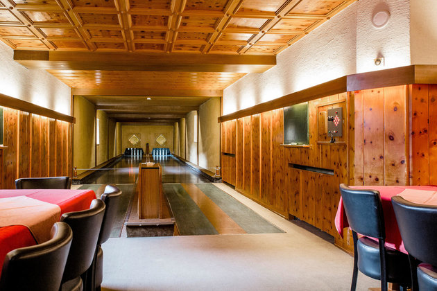 Restaurant Mit Kegelbahn In Der Nähe Gasthof Krone | Bissingen | Kegelbahn & Spielecke